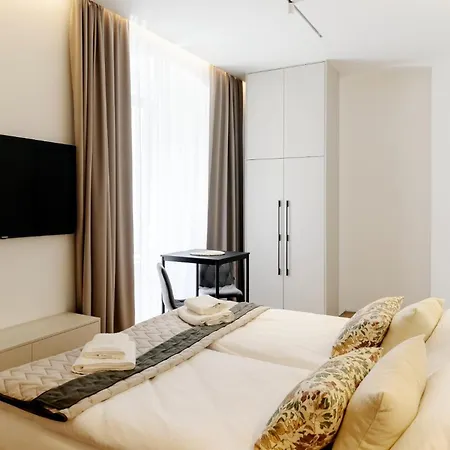 7nights Premium * Brno